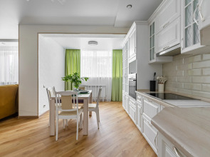 Квартира LS Лес и Дом Метро Дубравная