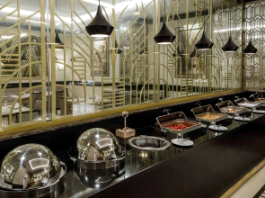 Ramada by Wyndham Istanbul Golden Horn