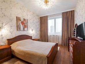 Апартаменты Огромная Уютная Квартира