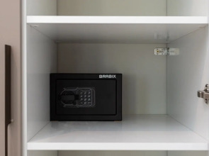 Lyuksovaya Studiya Na Beregu Morya Flat