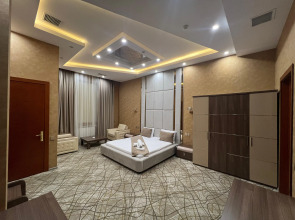 Отель Royal Mansion