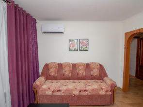 Квартира Комфортная рядом с ЭФКО