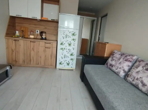 Апартаменты Уютная студия рядом с вокзалом