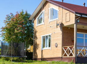 Onezhskaya Gorka-Kottedzh1 Guest House