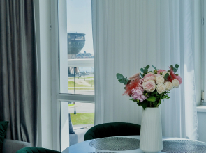 Квартира MaTur Home в центре у метро с шикарным видом