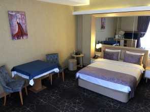 Отель Regal Inn Badamdar