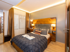 Отель Double DD