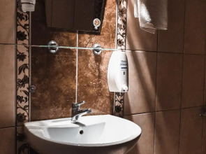 Отель Tepe Hotel & Business Suite