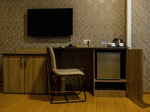 Отель Inga Yerevan