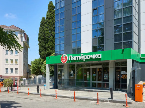 Апартаменты с Балконом Рядом с Парком Дендрарий