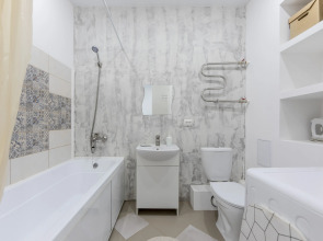 Апартаменты на Муравленко напротив Аквапарка ВыДома