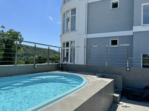 Апартаменты Радуга