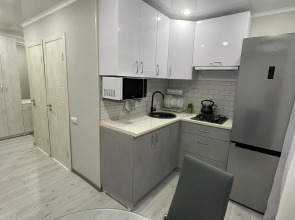 Апартаменты 2-комнатная Квартира с Новым Ремонтом