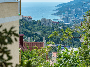 Гостевой дом Над Ялтой