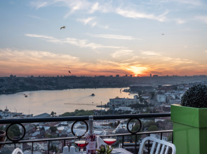 Отель Taksim Terrapia
