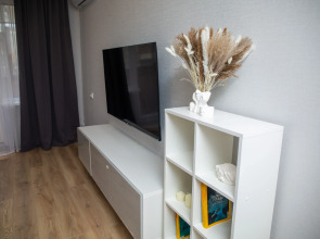 Квартира Уютная с новым ремонтом со всеми удобствами и уважением Курчатова 13