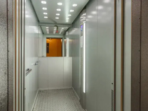 Na Sheksninskom 8/1 Apartments	