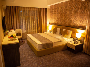 Отель Parkway Inn Hotel & Spa