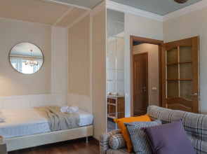 Квартира на Бронной у Патриарших Прудов