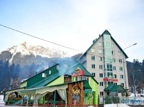 Гостиница Кристалл