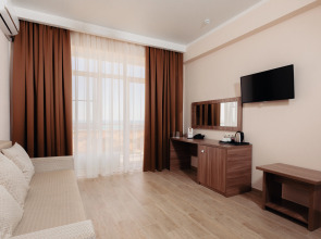 Отель Гостиничный комплекс Family Pride Inn