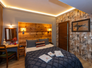 Отель Double DD