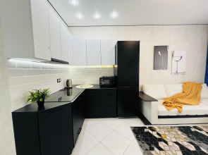 Квартира Комфорт на Нансена 103/1/5 1