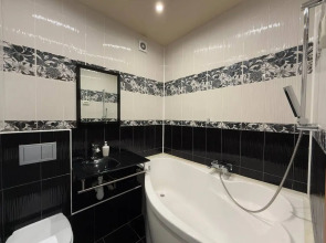 Квартира Новая рядом с Озером и Метро