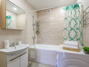 Апартаменты двухкомнатные Stepanenkov на Тополевой 27/1