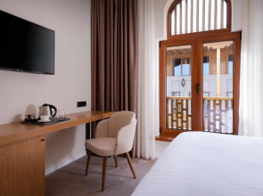 Отель Mercure Bukhara Old Town