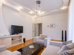 Odnospalnie S Gostinoy Komnatoy Na Torgovoy Ulitse Apartments