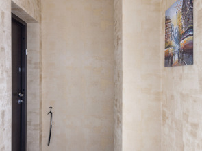 Апартаменты ФлаНск на Крылова 1