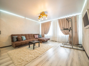 Апартаменты Пять Звёзд на Кировке