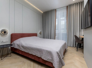 Na Dzerzhinskogo 73 Flat