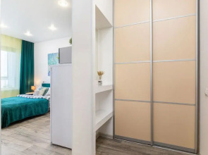 Апартаменты светлые на 16 этаже