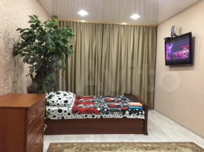 Na Lenina 28 Flat
