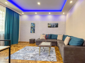 Komfortnaya I Spokoynaya Kvartira Apartments