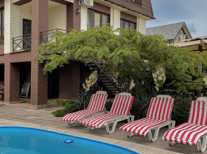 Kot Guest House