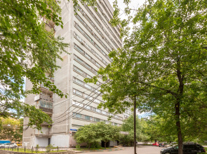 Апартаменты Гости Любят у метро Римская Бежевая