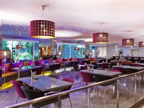 Отель Ambassador Bangkok Hotel