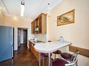 Двухуровневые апартаменты у моря на Античном