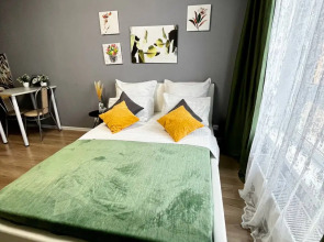 Квартира Sunny Days Apartment Okskaya