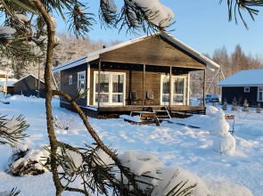 Chalet s Vidom na Sad