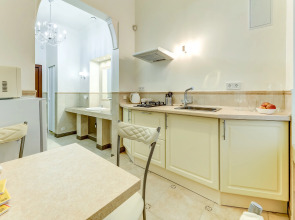 Апартаменты R&B на Невском