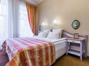 Меблированные комнаты Блюз на Невском