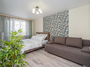 Apartamenty Odnokomnatnye radom s restoranom Druz'a