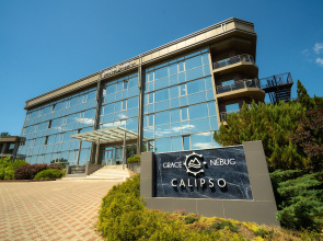 Greis Nebug Kalipso Hotel