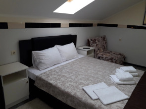 Золотая Роза