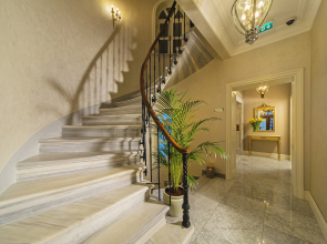 Meroddi Bagdatliyan Hotel