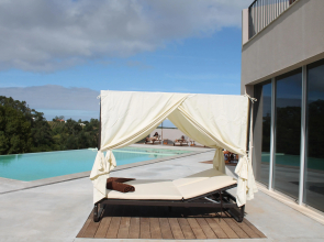 Vale d'Azenha Hotel and Residences